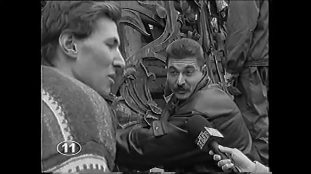 Реставрация решётки "Михайловского сада"- началась в 1995 году. смотреть онлайн