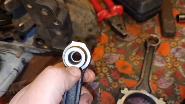 Капитальный ремонт ЗМЗ 406. Подробная сборка блока. Тонкости и особенности сборки двигателя. Часть смотреть онлайн