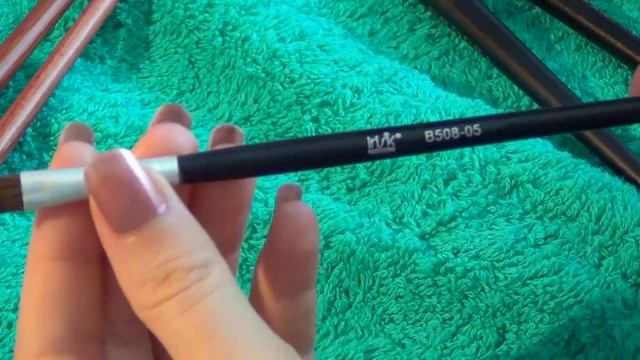 Кисти для макияжа/Makeup Brushes смотреть онлайн