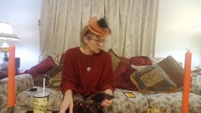 Halloween Oracle Review смотреть онлайн