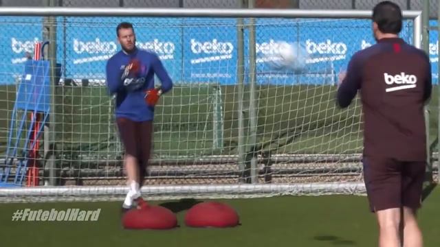 Alisson Becker vs Murara Neto [Specific Training 2020] смотреть онлайн