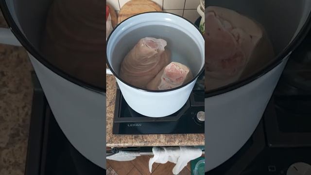 Свиная рулька! смотреть онлайн