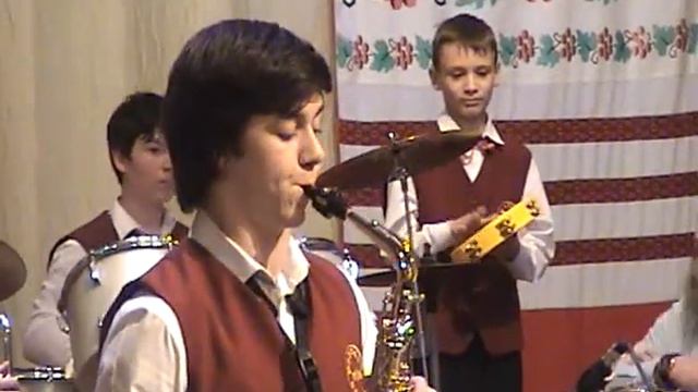 "Я ЗГАДУЮ ТЕБЕ" М. Безушкевич соло для саксофона з оркестром смотреть онлайн