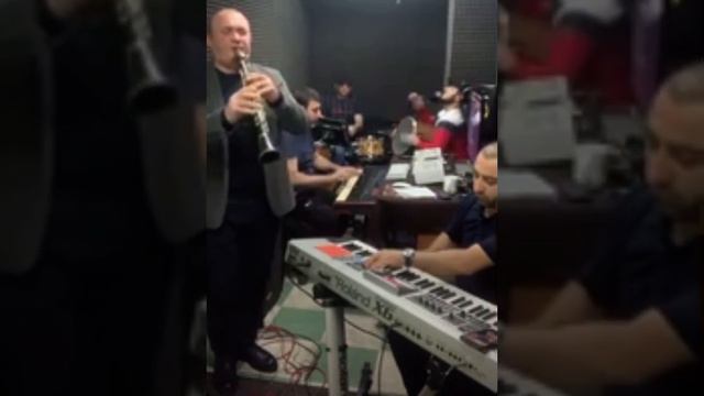 Hovhannes Vardanyan ( HOVO ) klarnet par смотреть онлайн