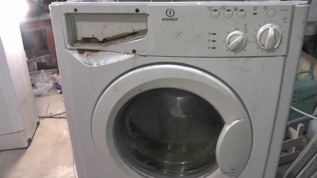 Стиральная машина Indesit WIU 102 Зависла. Часть 2. смотреть онлайн