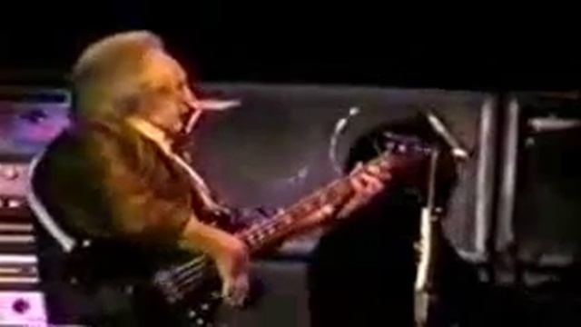 awdar - my wife/hello it's me смотреть онлайн