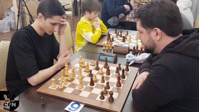 Aladdin (2150) vs FM V. Chizhikov (2265). Chess Fight Night. CFN. Blitz смотреть онлайн