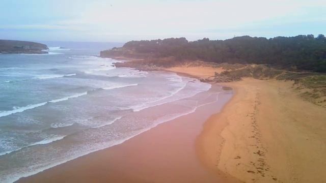 Playa de Loredo смотреть онлайн