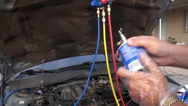 Как правильно заправить кондиционер в автомобиле смотреть онлайн