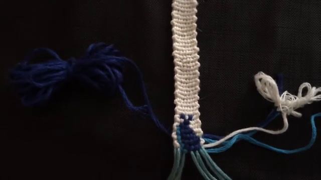 Процесс плетения фенечки прямым плетением кит смотреть онлайн