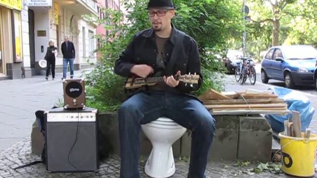 mr g. - today your love, tomorrow the world (e-uke toilet session) смотреть онлайн