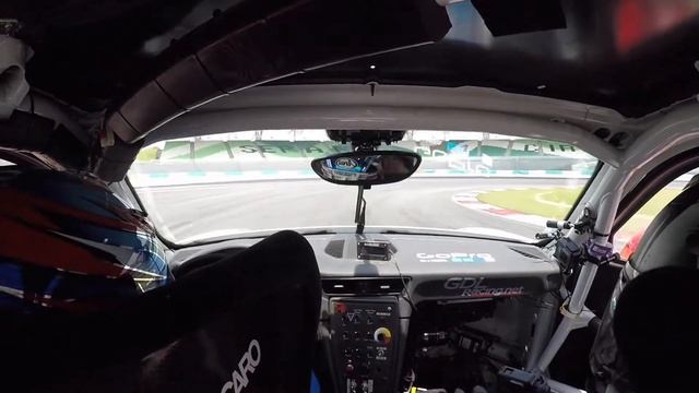 Sepang Track Malaysia смотреть онлайн
