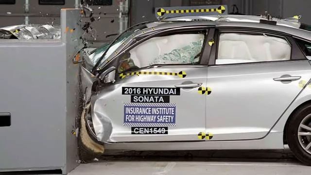 2018 Hyundai Sonata Aces New, Stricter IIHS Crash Tests смотреть онлайн