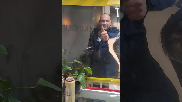 как вам работа обслуживающего персонала. Спасибо, пожалуйста ждём вас ещё смотреть онлайн