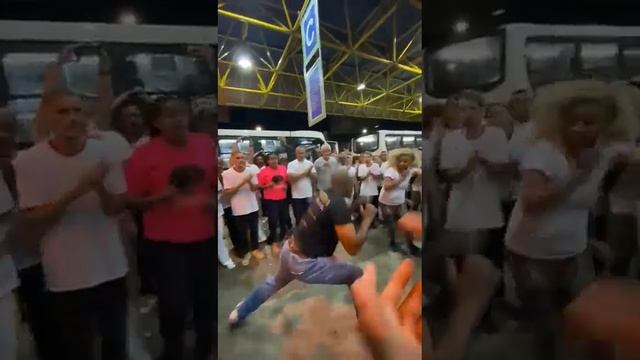 Rodas de capoeira em poços de caldas inicio do Mega evento 03/11/23 4 de novembro de 2023 смотреть онлайн