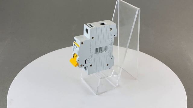 Автоматический выключатель BA47-29-C63 смотреть онлайн