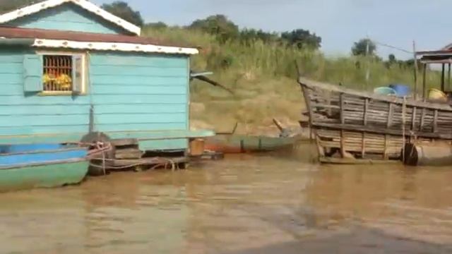 Камбоджа. Озеро Тонлесап. смотреть онлайн