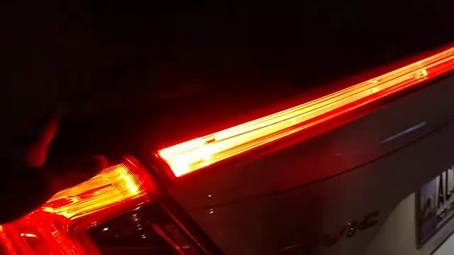 Honda Civic Complete LED Spoiler - Model 2016-2017 смотреть онлайн