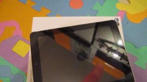 Пятно на экране планшета