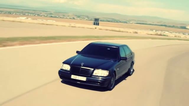 Mercedes-Benz S600 W140 смотреть онлайн