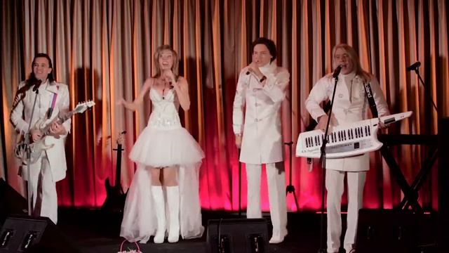 группа БЕЛОВЕЖСКАЯ ПУЩА - "Казаки Ехали" смотреть онлайн