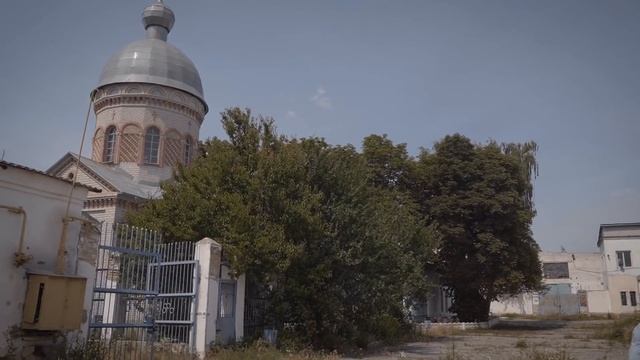 Памятник неповторимому Человеку . Зона где сидел и хулиганил Мопс. смотреть онлайн