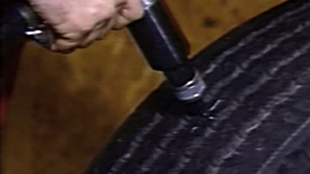 Ремонт грузовых бескамерных шин жгутами Permacure