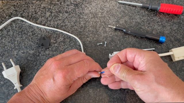 LED Umbau. Halogen Spots Durch LED Module Ersetzen - So Funktioniert Es.