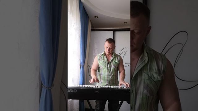 "BIG IN GAPAN" ALPHAVILLE. Дискотека 80-х. Синтезатор CASIO CT-X3000. смотреть онлайн