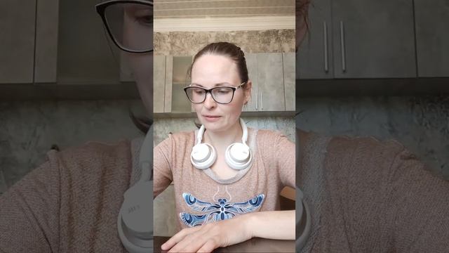 Как выбрать коляску, как уложить в нее, когда использовать прогулочный блок, когда убирать коляску смотреть онлайн