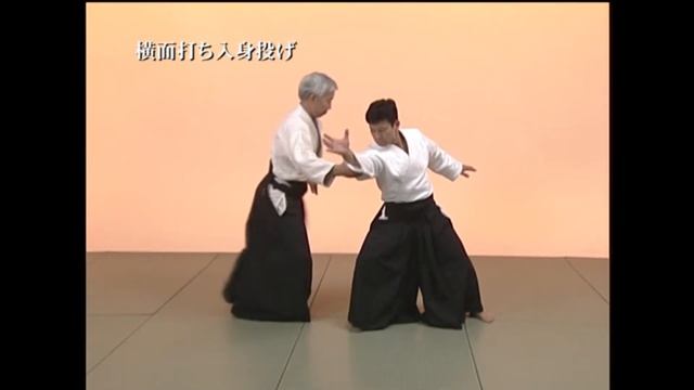 Моритеру Уесиба ёкомен учи ирими наге