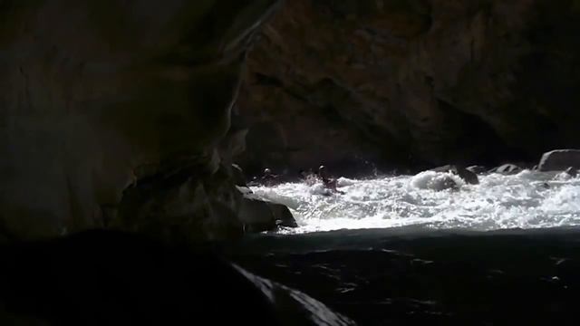 FreeFlow & Stephane Pion_Alone On The River (Trailer) смотреть онлайн