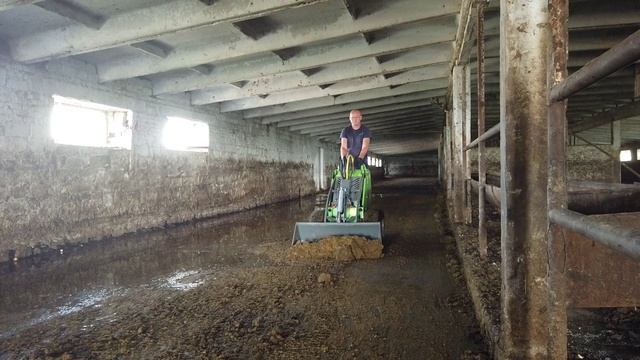 Мини-погрузчик Frontmen. СХ ООО РАССВЕТ смотреть онлайн