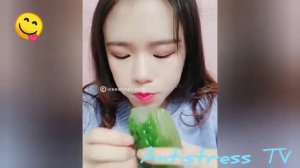 Подборочка: корейцы едят лёд "Инстаграм"