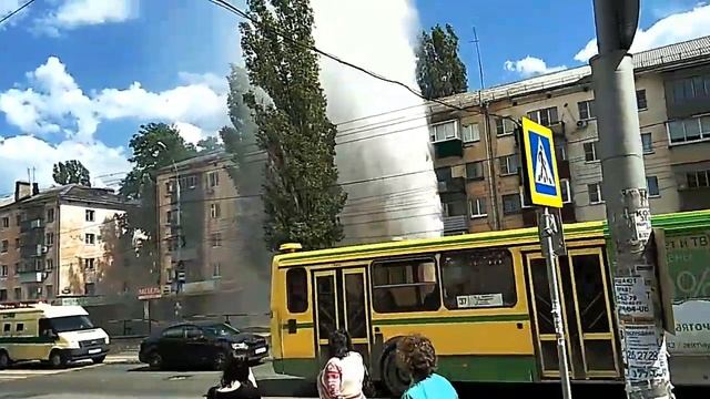 Фонтан на пр. Победы. Липецк. смотреть онлайн