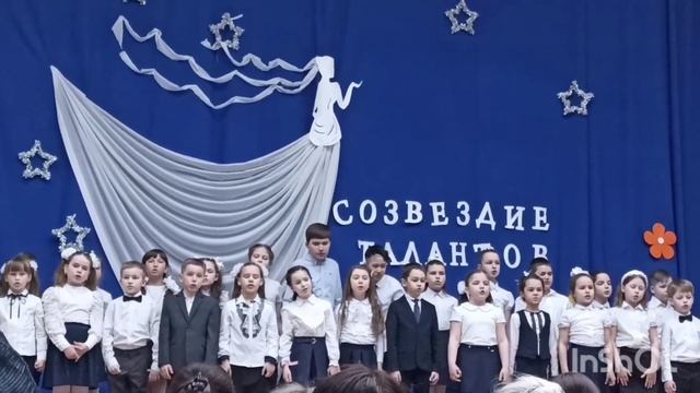 АУТИЗМ ?♂️/ Саша поет с хором / Кусочек выступления / Наш педагог по вокалу - самый ?? лучший смотреть онлайн