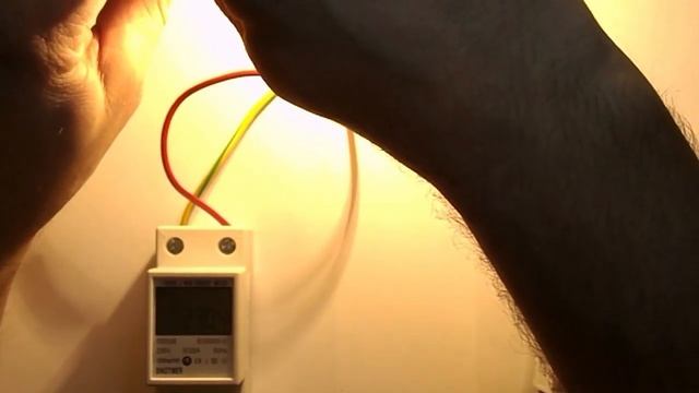 Счетчик энергии DDS528 (отображает напряжение, ток, мощность и общую энергию) смотреть онлайн