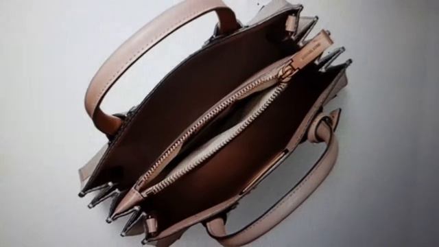 Micheal Kors Mercer Medium Color- Block Accordion Crossbody bag @nerigawlik163 смотреть онлайн