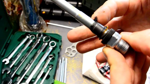 Обслуживание велопедалей. Избавляемся от лишних звуков.