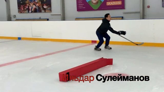 Тренируйся в Хоккейной академии Дениса Абдуллина смотреть онлайн