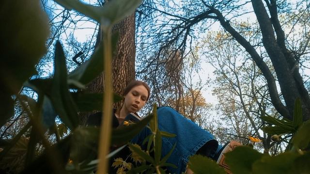 ASMR / АСМР Чтение на природе / Шёпот / Болталка / Расслабление :) смотреть онлайн