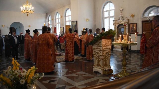Пасха среди осени в Йошкар-Оле смотреть онлайн