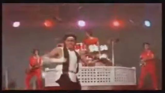 Dance Dance Bollywood Disco GIF by Mr Khan kingbaba of dgk смотреть онлайн