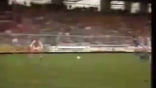 Ajax-Fc Den Bosch (Marco van Basten scores the greatest goal) смотреть онлайн