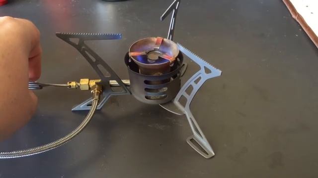 Primus Omnilite Ti on Isobutane Cannister смотреть онлайн