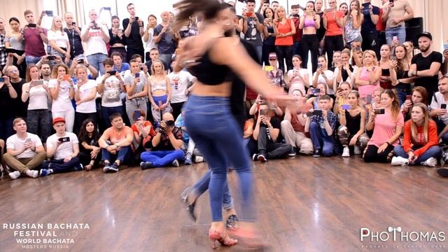 Carlos Espinosa y Sara [Man Overboard] @ Russian Bachata Festival 2019 смотреть онлайн