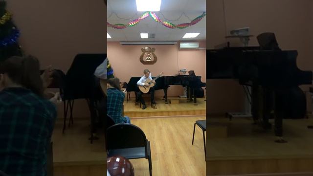Грустный напев. на гитаре. Ой, при лужку, при лужку . На гитаре смотреть онлайн