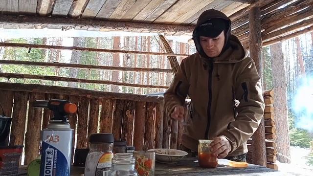 Самый лучший ДЕНЬ! Тот который провёл в лесу. А это каждый. Building a house in the forest смотреть онлайн