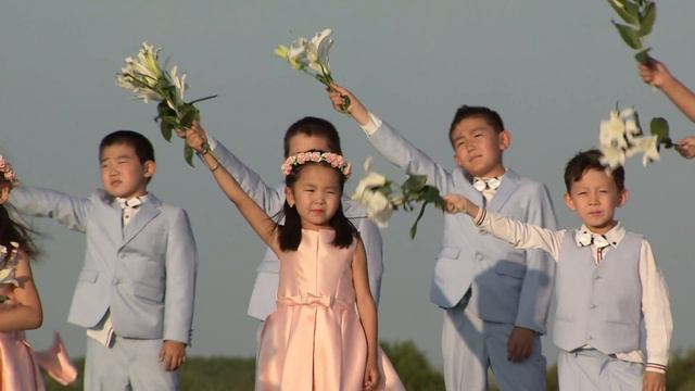 "Энхэ мунхэ Буряад орон" муз.Ларисы Санжиевой,сл.Алексея 布里亚特故乡-元音艺术团.mpg смотреть онлайн