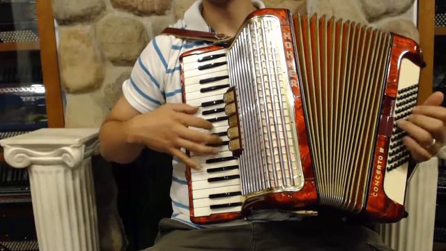 5509 - Red Gold Hohner Concerto III Piano Accordion LMM 34 72 $1199 смотреть онлайн
